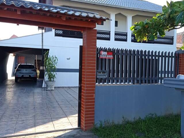 #366 - Casa para Venda em Matinhos - PR - 2